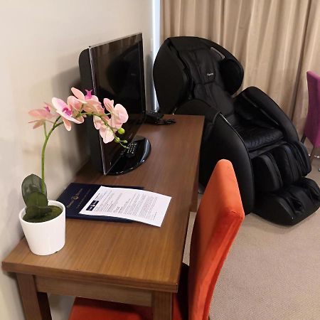 Ocean Breeze Hotel Auckland Bagian luar foto
