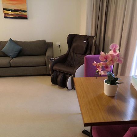 Ocean Breeze Hotel Auckland Bagian luar foto