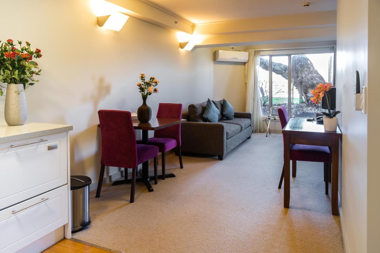 Ocean Breeze Hotel Auckland Bagian luar foto