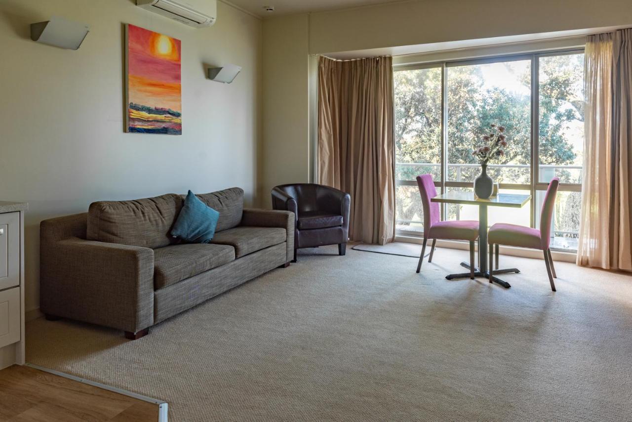 Ocean Breeze Hotel Auckland Bagian luar foto