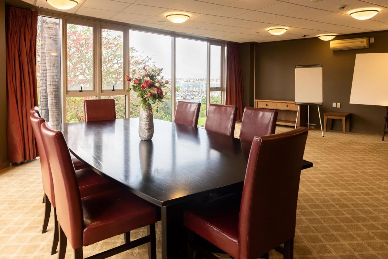 Ocean Breeze Hotel Auckland Bagian luar foto