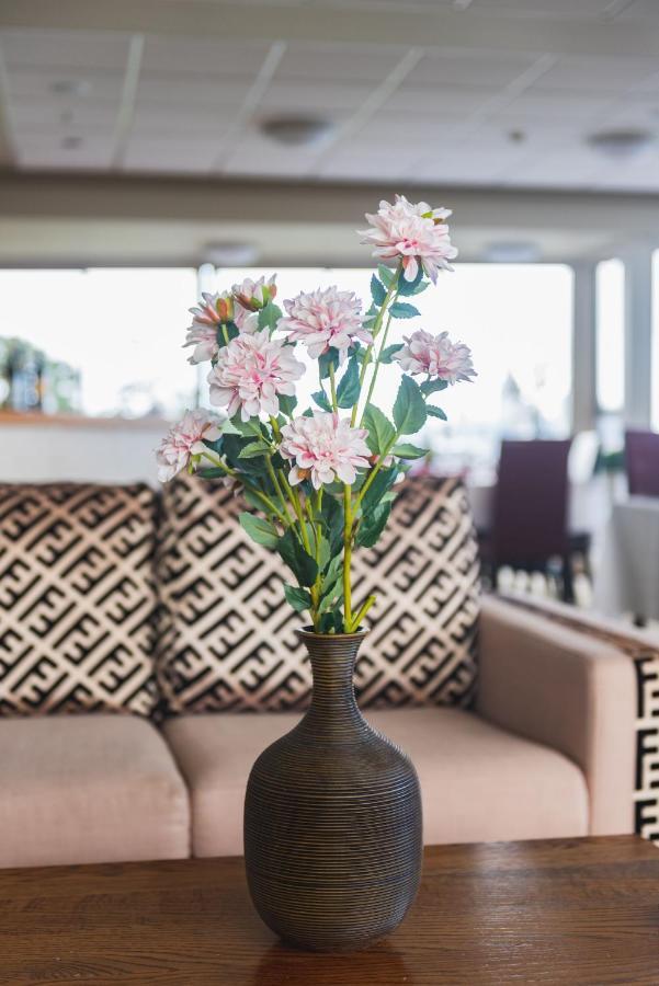Ocean Breeze Hotel Auckland Bagian luar foto
