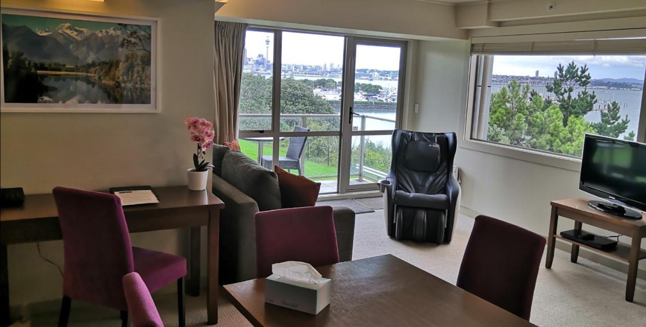 Ocean Breeze Hotel Auckland Bagian luar foto